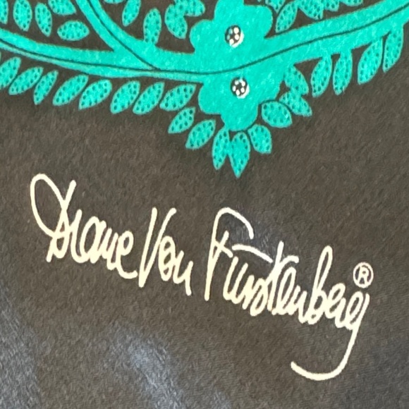 Diane Von Furstenberg Colorful Black Multi Paisley and Plaid Square Silk Scarf - Picture 11 of 15